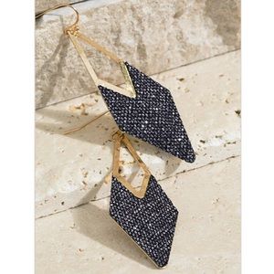 Dangling Earrings in Charcoal